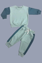 Color Matching Long-sleeve Sweater Set - Kidnor