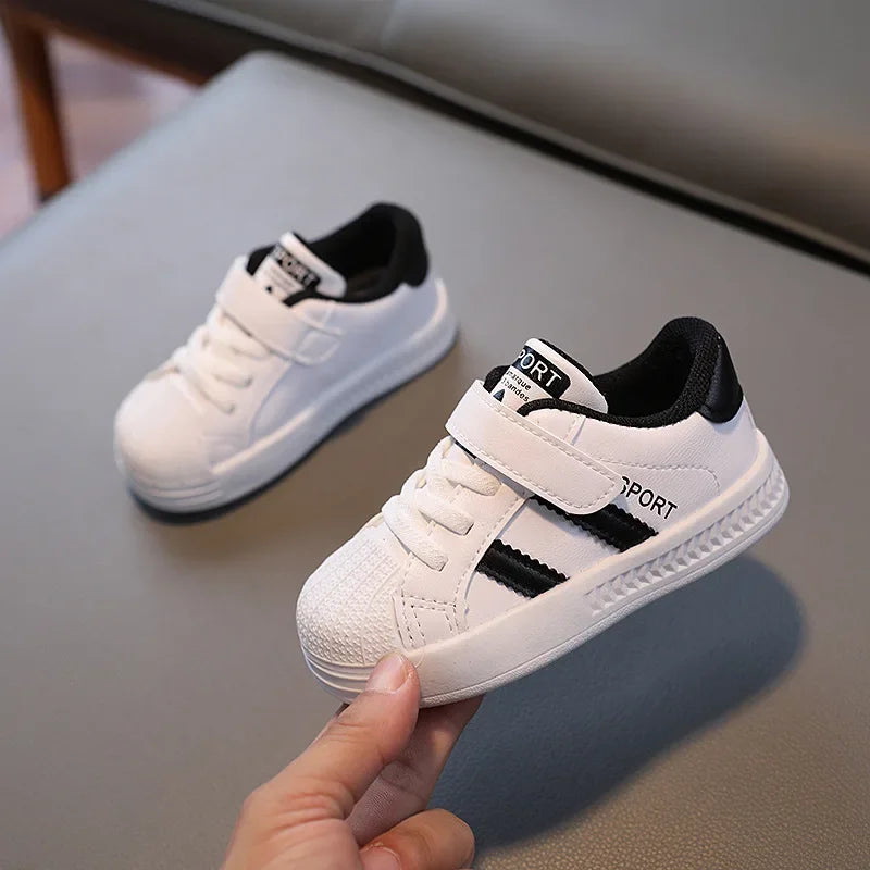 Casual Walking Board Shoes - Kidnor