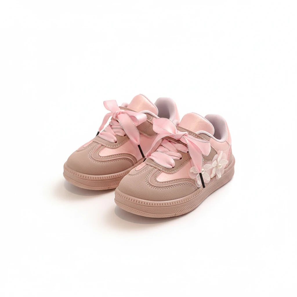 Girls Non-Slip Skate Sneakers - Kidnor
